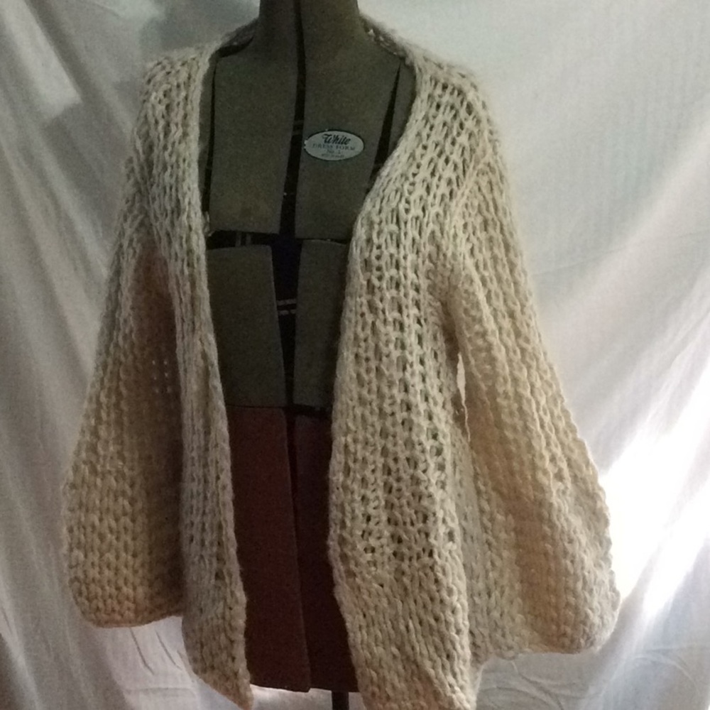 Loose knit open cardigan, wool and acrylic M/L